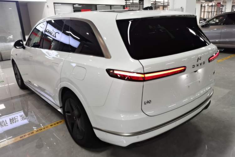 Used ONVO Luxeed L90 2025 Model Max Six-Seater 60-degree Battery Edition Rear Left 45 Deg