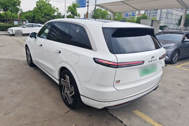 Used ONVO Luxeed L90 2025 Model—Ultra Six-Seater Version Rear Left 45 Deg