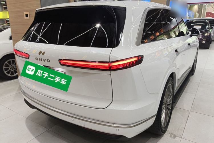 Used ONVO Luxeed L90 2025 Model—Max Six-Seater Version Rear Right 45 Deg