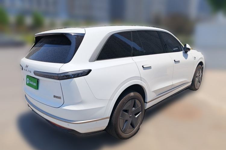 Used ONVO Luxeed L90 2025 Model—Ultra Six-Seater Version Rear Right 45 Deg