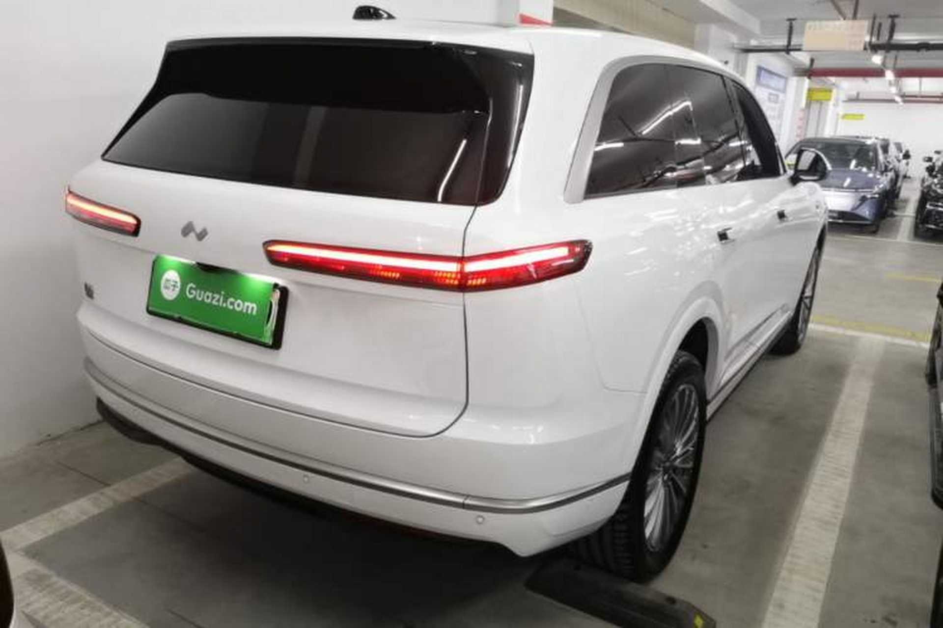 Used ONVO Luxeed L90 2025 Model—Ultra Six-Seater Version Rear Right 45 Deg