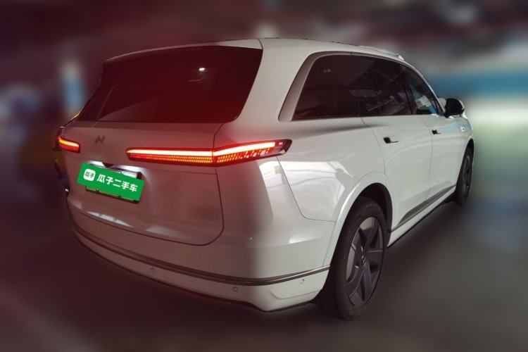 Used ONVO Luxeed L90 2025 Model—Max Six-Seater Version Rear Right 45 Deg