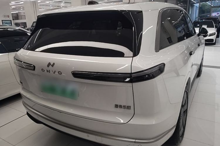 Used ONVO Luxeed L90 2025 Model—Max Six-Seater Version Rear Right 45 Deg