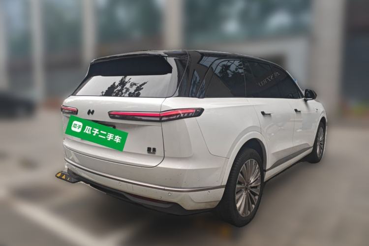 Used ONVO Luxeed L90 2025 Model—Max Six-Seater Version Rear Right 45 Deg