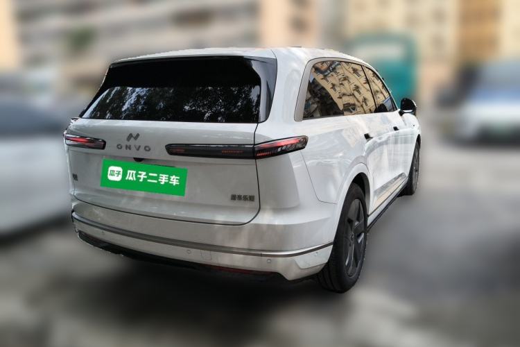 Used ONVO Luxeed L90 2025 Model—Max Six-Seater Version Rear Right 45 Deg