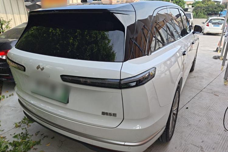 Used ONVO Luxeed L90 2025 Model—Max Six-Seater Version Rear Right 45 Deg