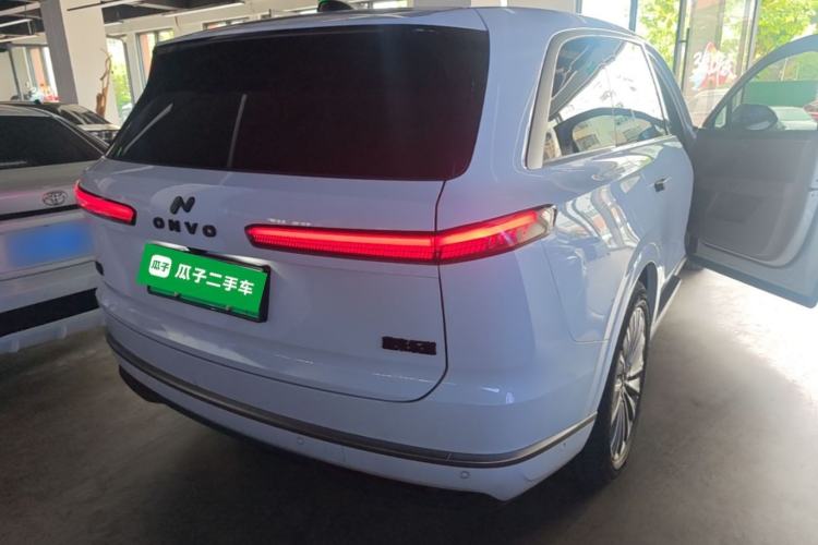 Used ONVO Luxeed L90 2025 Model—Max Six-Seater Version Rear Right 45 Deg