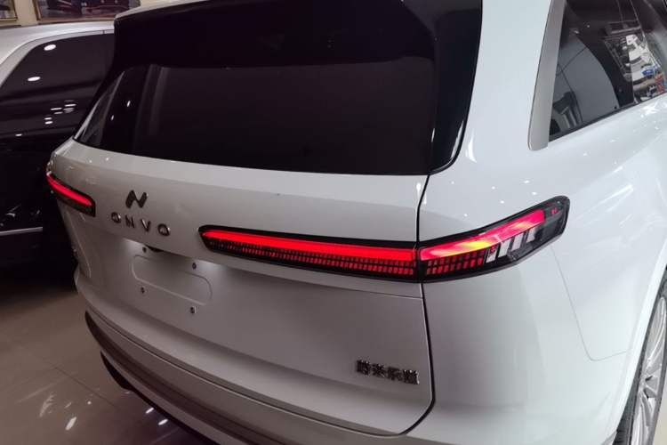 Used ONVO Luxeed L90 2025 Model—Pro Six-Seater Version Rear