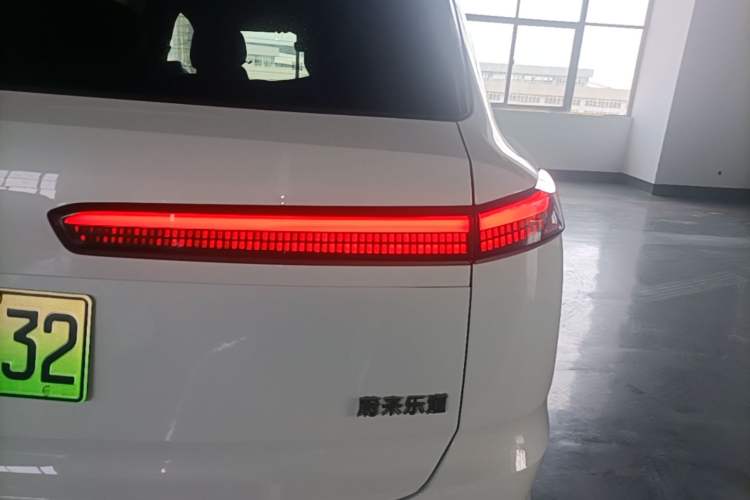 Used ONVO Luxeed L90 2025 Model—Ultra Six-Seater Version Right Rear Taillight
