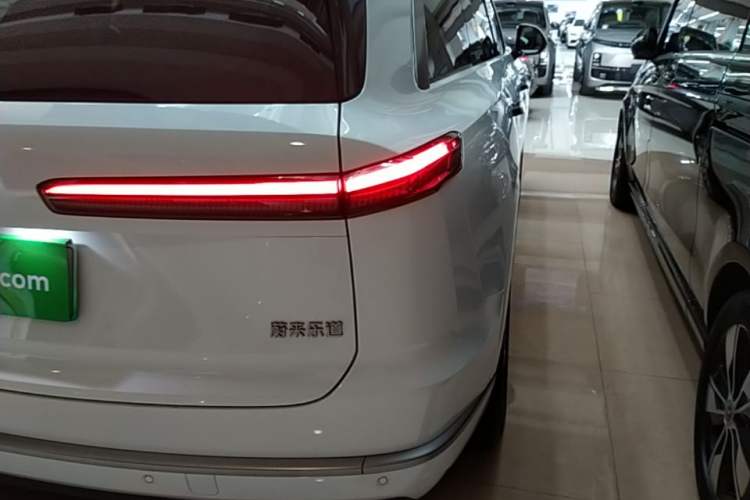 Used ONVO Luxeed L90 2025 Model—Max Six-Seater Version Right Rear Taillight