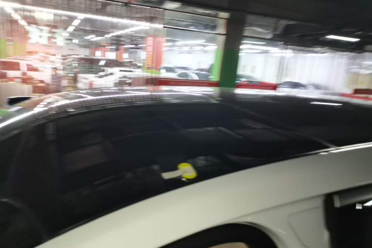Used ONVO Luxeed L90 2025 Model—Max Six-Seater Version Roof