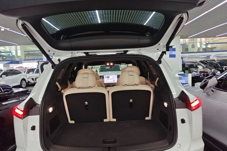 Used ONVO Luxeed L90 2025 Model Ultra Six-Seater 60-degree Battery Edition Trunk