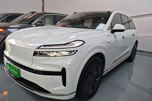 Used ONVO Luxeed L90 2025 Model—Max Six-Seater Version