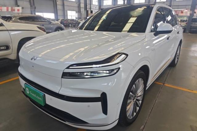 Used ONVO Luxeed L90 2025 Model—Ultra Six-Seater Version