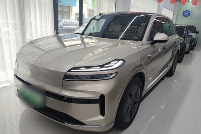 Used ONVO Luxeed L90 2025 Model—Max Six-Seater Version