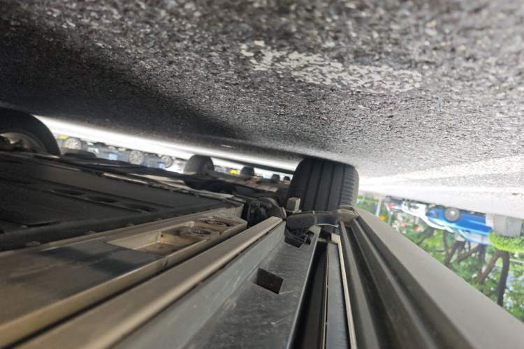 Used ONVO Luxeed L90 2025 Model—Max Six-Seater Version Chassis Front Left