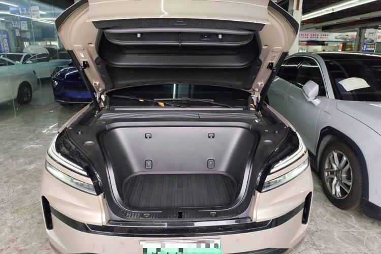 Used ONVO Luxeed L90 2025 Model—Ultra Six-Seater Version Engine Bay