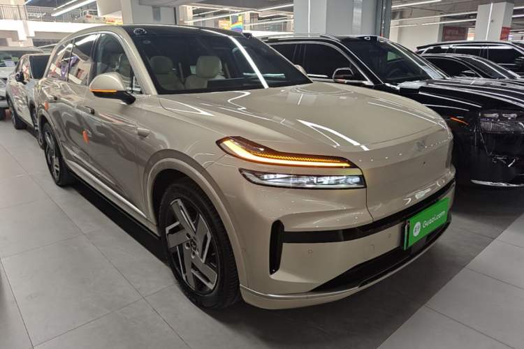 Used ONVO Luxeed L90 2025 Model—Ultra Six-Seater Version Exterior 1