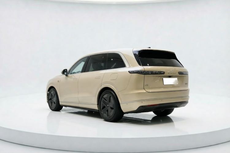 Used ONVO Luxeed L90 2025 Model—Max Seven-Seater Version Exterior 2