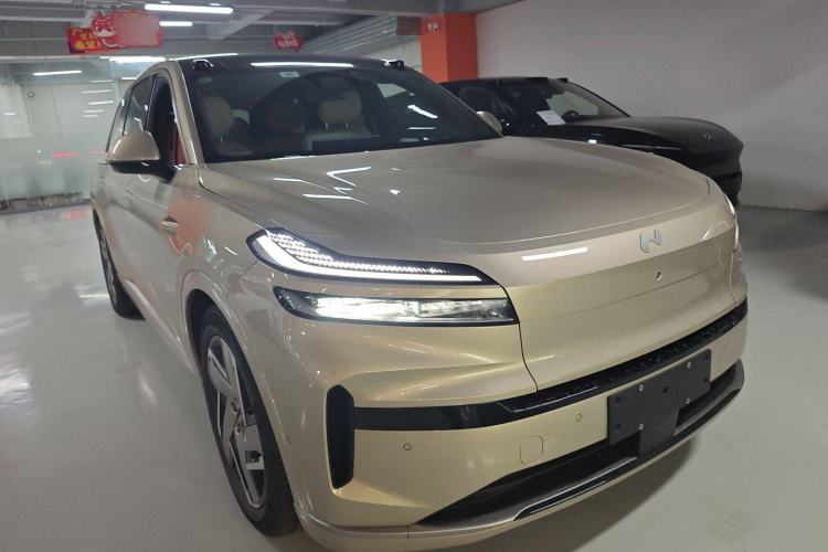 Used ONVO Luxeed L90 2025 Model—Max Six-Seater Version Exterior 2