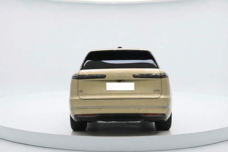 Used ONVO Luxeed L90 2025 Model—Max Seven-Seater Version Exterior 3