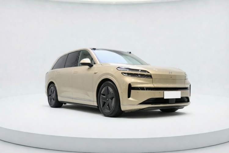 Used ONVO Luxeed L90 2025 Model—Max Seven-Seater Version Exterior 5