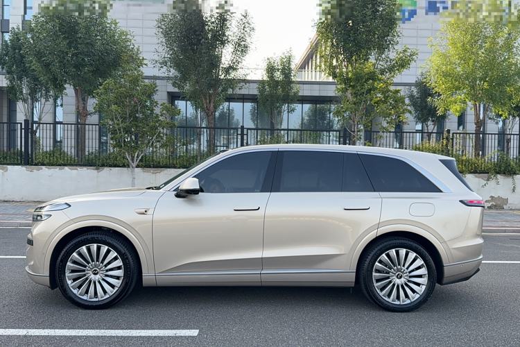 Used ONVO Luxeed L90 2025 Model—Max Six-Seater Version Exterior 6