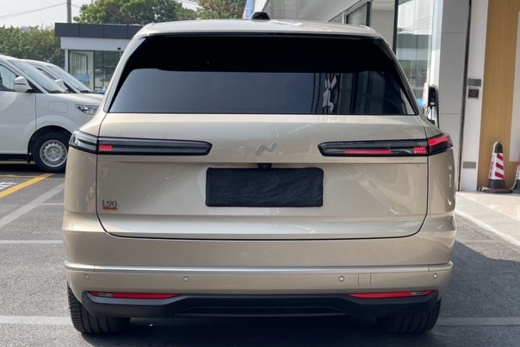 Used ONVO Luxeed L90 2025 Model—Ultra Six-Seater Version Exterior 8