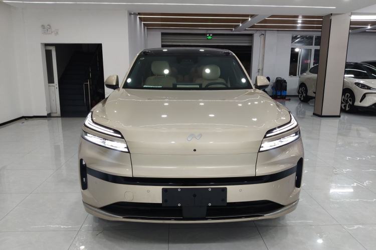 Used ONVO Luxeed L90 2025 Model—Max Six-Seater Version Front