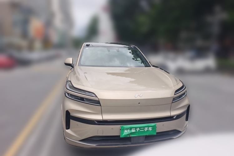 Used ONVO Luxeed L90 2025 Model—Max Six-Seater Version Front