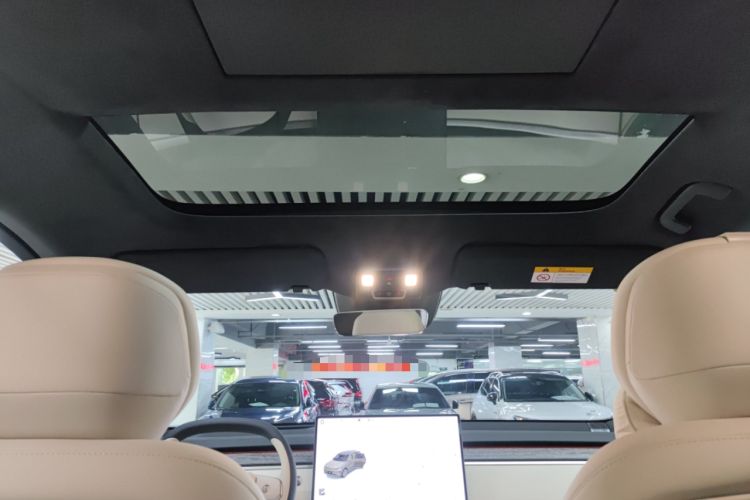 Used ONVO Luxeed L90 2025 Model—Ultra Six-Seater Version Headliner