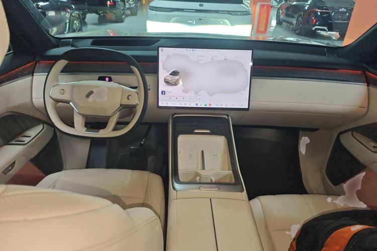Used ONVO Luxeed L90 2025 Model—Max Six-Seater Version Interior 2
