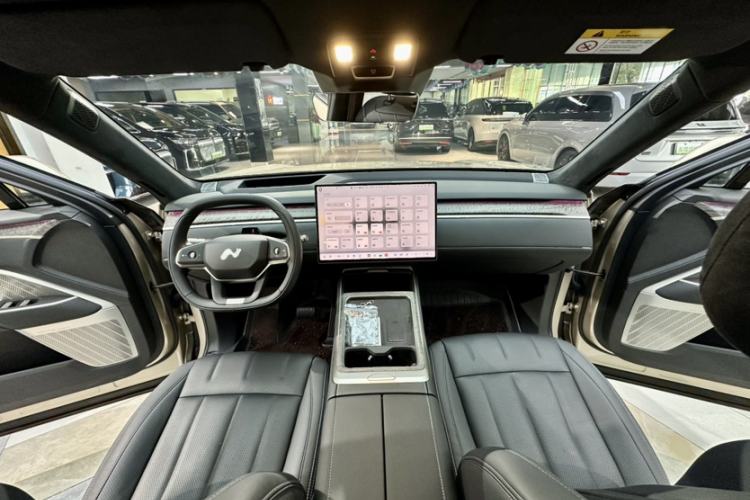 Used ONVO Luxeed L90 2025 Model—Pro Six-Seater Version Interior 6