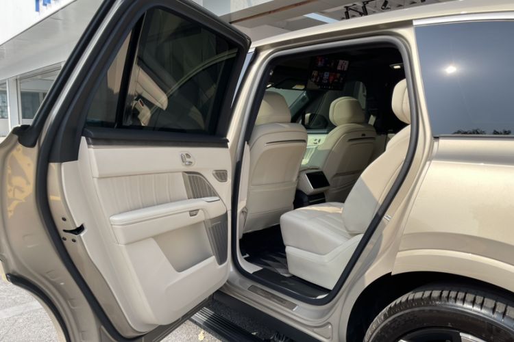 Used ONVO Luxeed L90 2025 Model—Ultra Six-Seater Version Interior 6