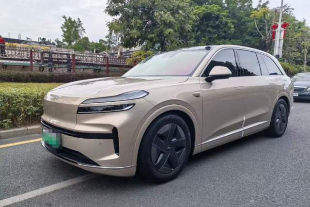 Used ONVO Luxeed L90 2025 Model—Max Six-Seater Version