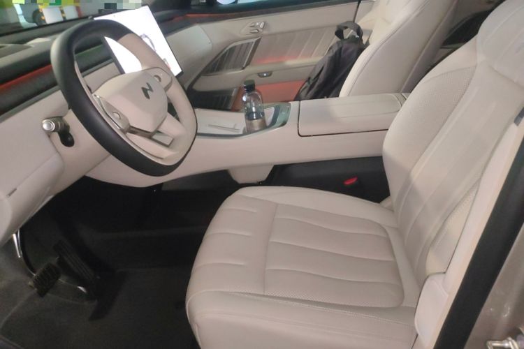 Used ONVO Luxeed L90 2025 Model—Ultra Six-Seater Version Left Front Seat