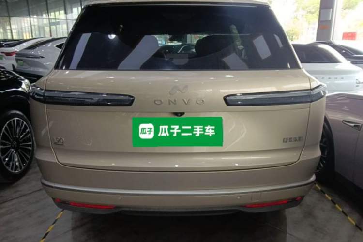 Used ONVO Luxeed L90 2025 Model—Pro Six-Seater Version Rear
