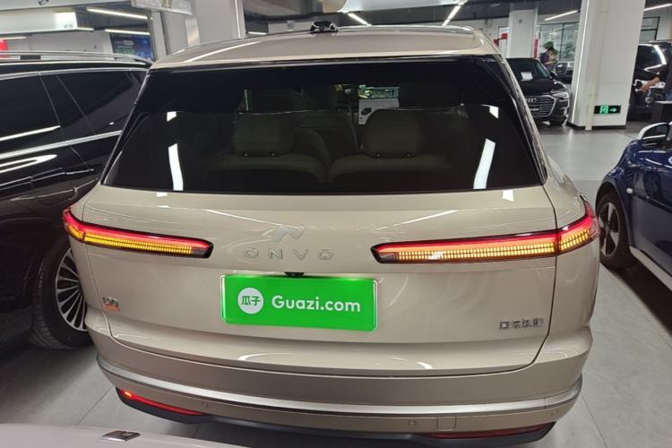 Used ONVO Luxeed L90 2025 Model—Ultra Six-Seater Version Rear