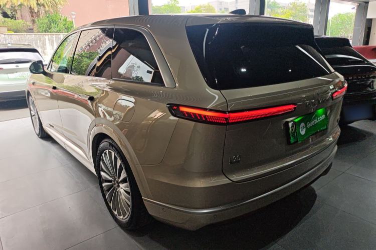 Used ONVO Luxeed L90 2025 Model—Pro Six-Seater Version Rear Left 45 Deg