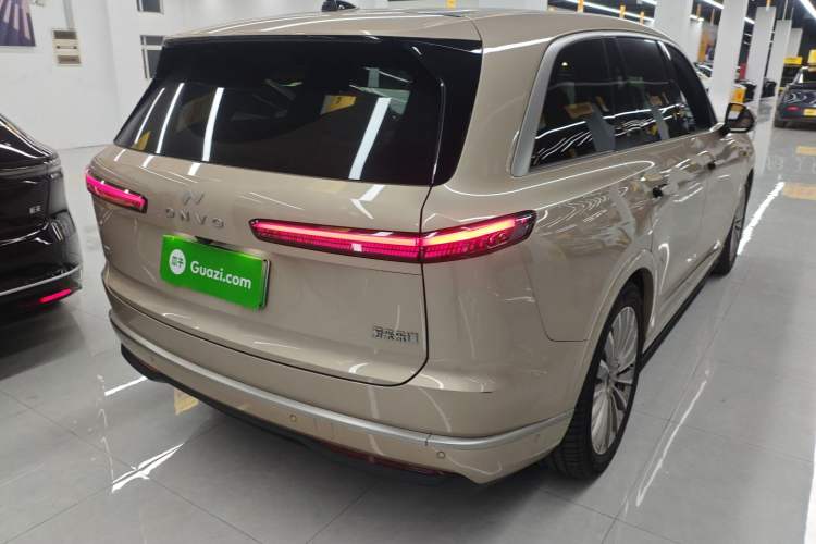 Used ONVO Luxeed L90 2025 Model—Max Six-Seater Version Rear Right 45 Deg