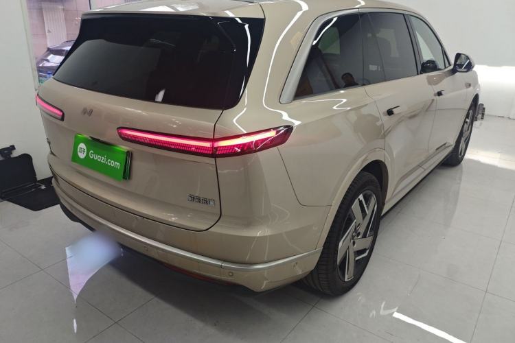Used ONVO Luxeed L90 2025 Model—Max Six-Seater Version Rear Right 45 Deg