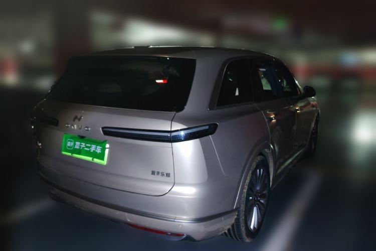 Used ONVO Luxeed L90 2025 Model—Ultra Six-Seater Version Rear Right 45 Deg