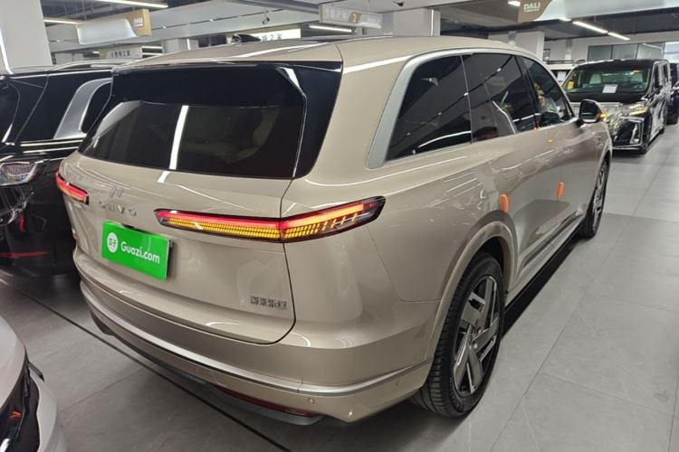 Used ONVO Luxeed L90 2025 Model—Ultra Six-Seater Version Rear Right 45 Deg
