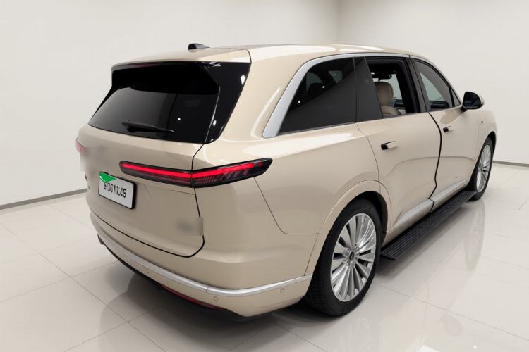 Used ONVO Luxeed L90 2025 Model—Ultra Six-Seater Version Rear Right 45 Deg