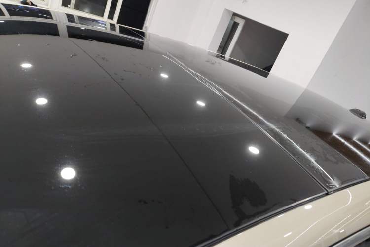 Used ONVO Luxeed L90 2025 Model—Max Six-Seater Version Roof