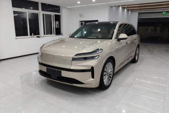 Used ONVO Luxeed L90 2025 Model—Max Six-Seater Version