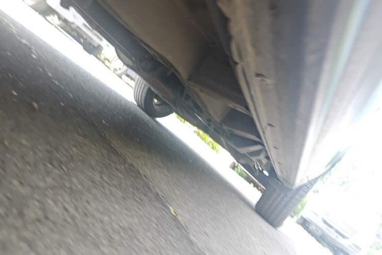 Used Opel Antara 2011 2.4 Comfort Four-Wheel Drive Edition Chassis Front Left
