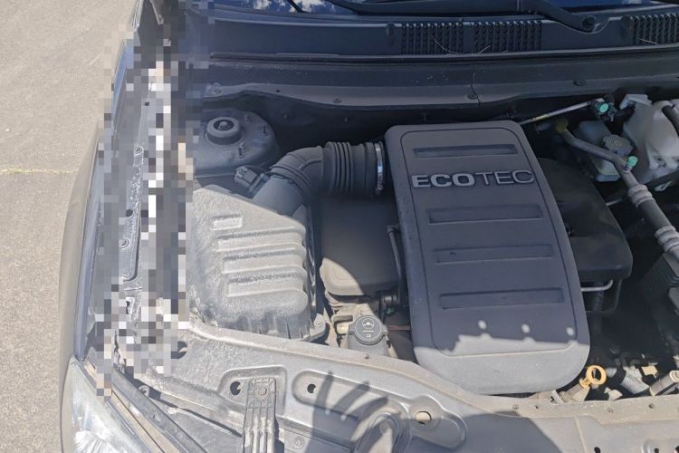 Used Opel Antara 2011 2.4 Comfort Four-Wheel Drive Edition Engine Bay Right