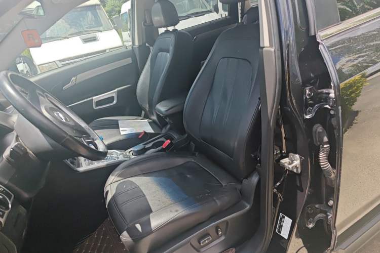 Used Opel Antara 2011 2.4 Comfort Four-Wheel Drive Edition Left Front Seat
