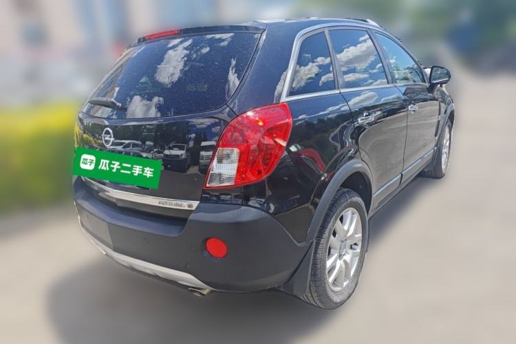 Used Opel Antara 2011 2.4 Comfort Four-Wheel Drive Edition Rear Right 45 Deg